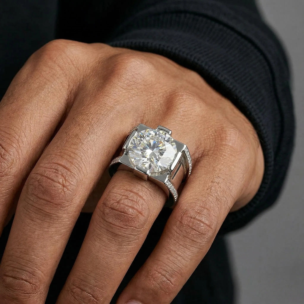 9.25ct Round Cut White Stone Ring for Men